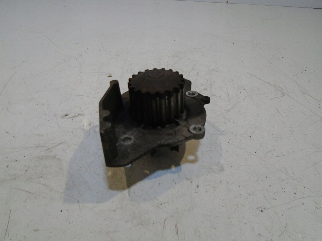 фото №1, Насос wody volvo v50 2.0d 9630504410