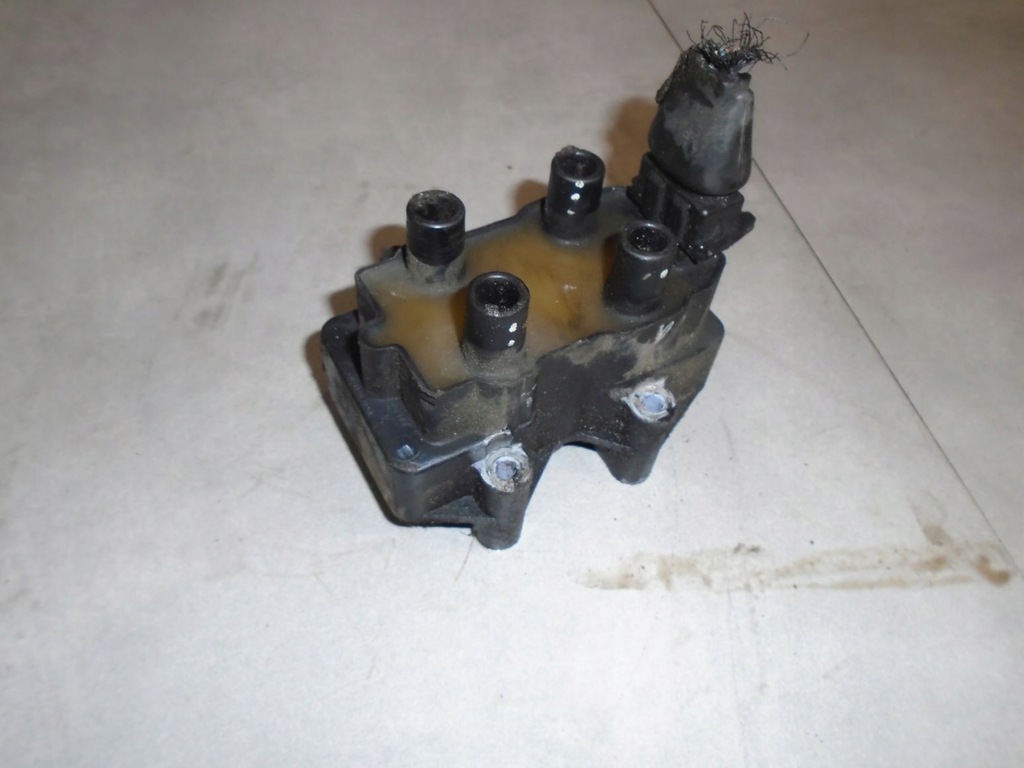 фото №1, Котушка запалювання citroen evasion 2.0b 2526040a