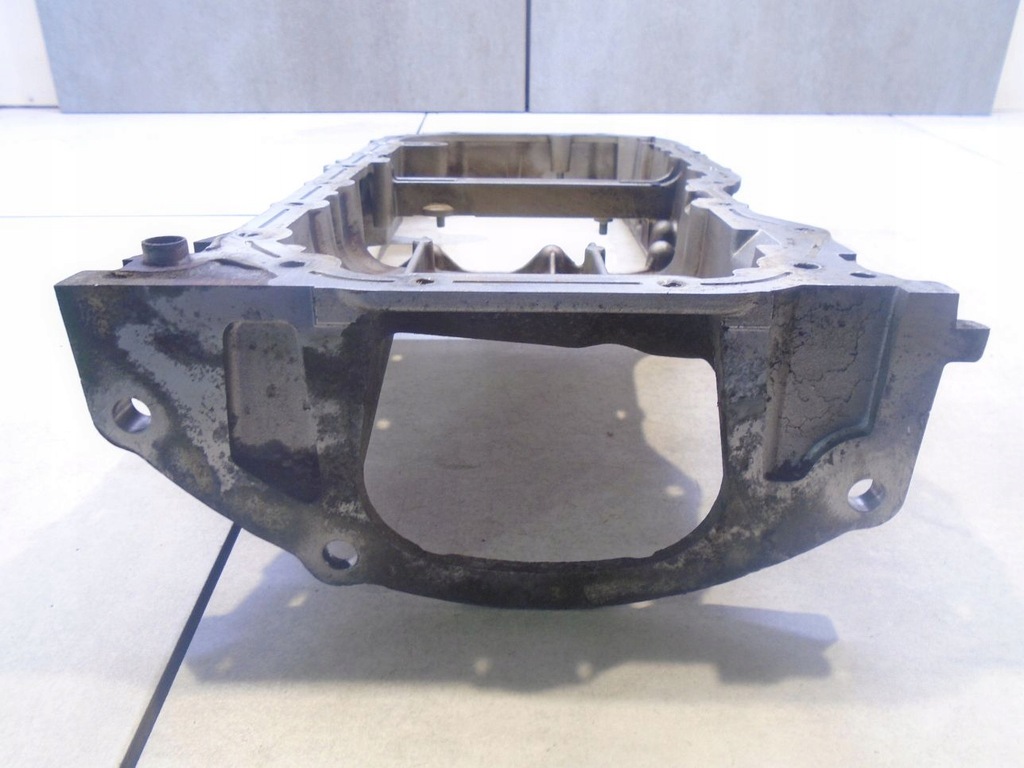 фото №11, Піддон масляна верхній carina 1.8 16v 12111-02050