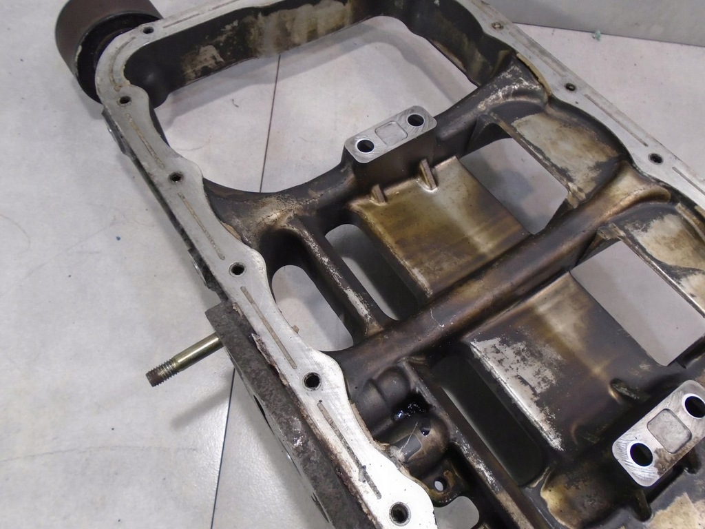 фото №6, Блок основание вала mazda premacy i 2.0 ditd