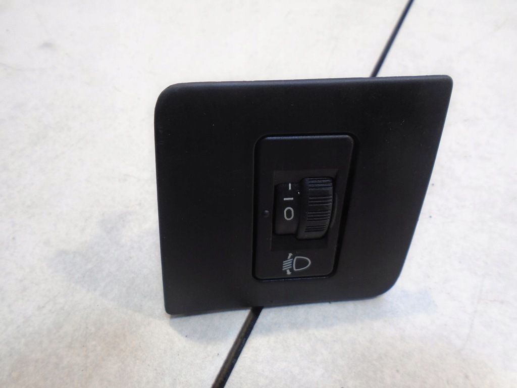 фото №5, Регулировка уровня света peugeot 407 96384422xt