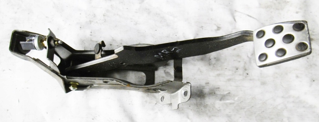 фото №1, Toyota mr2 iii 99-07 педаль гальма europa