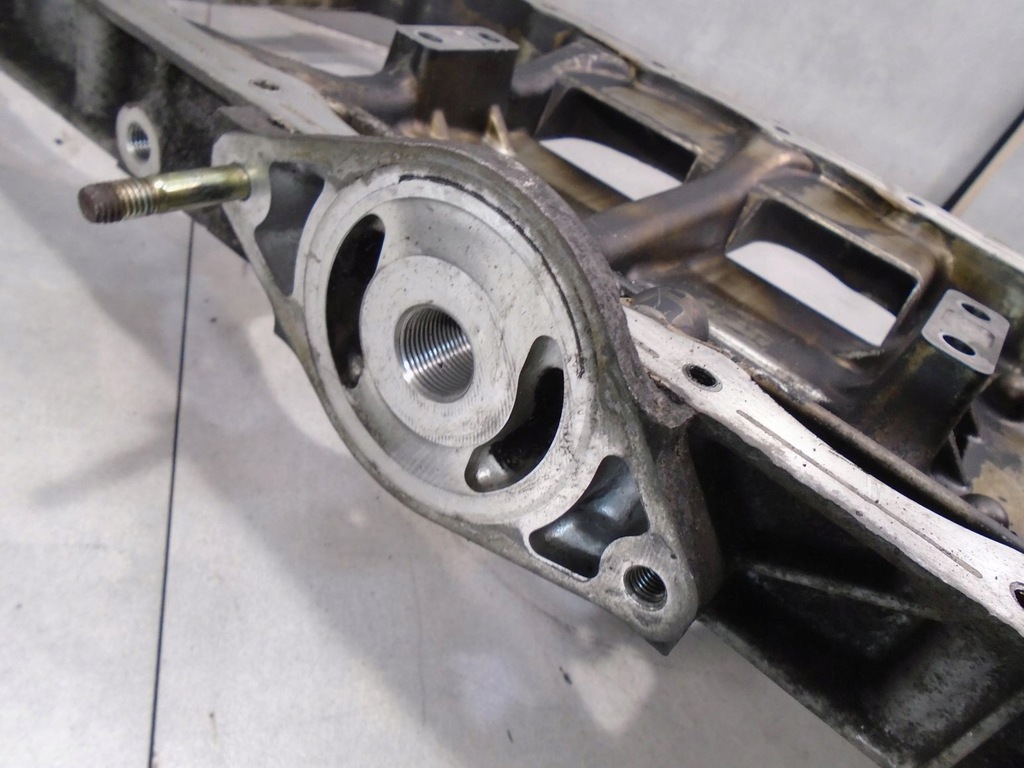 фото №7, Блок основание вала mazda premacy i 2.0 ditd