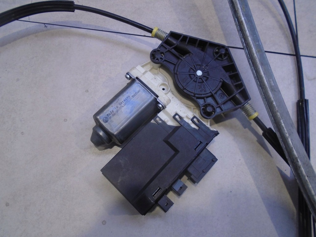 Підйомник скло правий перед citroen c8 2.2 hdi Ціна