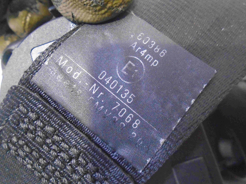 фото №4, Pas безопасности левый задняя audi a6 c5 040135