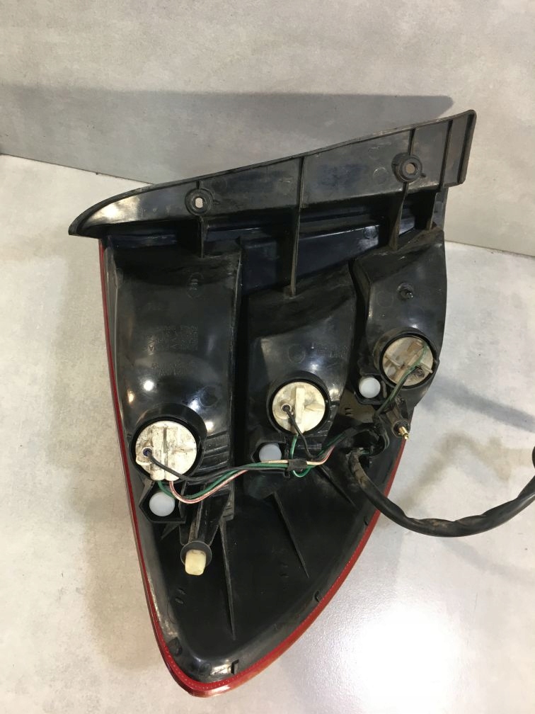 фото №7, Лампа правый задняя kia rio i 1.3 ok34a51140r