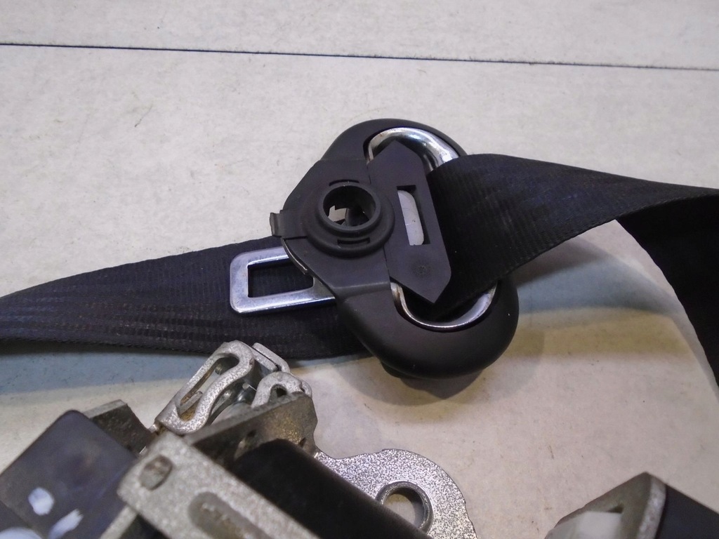 фото №5, Pas безопасности правый перед alfa romeo gt ii