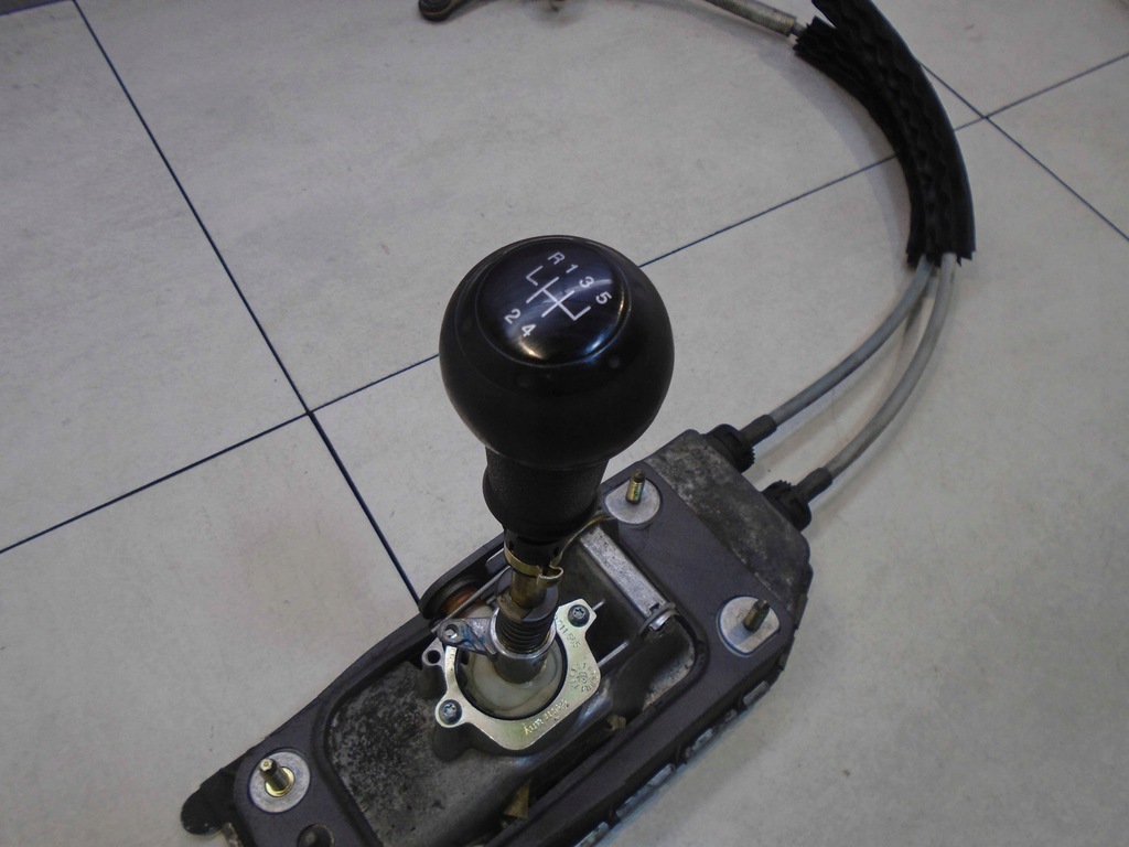 фото №7, Домкрат тросы передач ibiza iii 1.4 16v 6q0711049