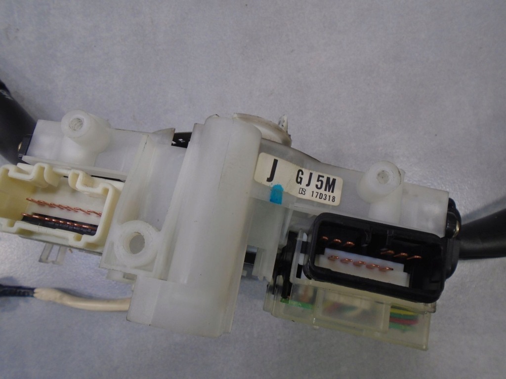 фото №4, Перемикач комбінований перемикачі mazda 6 1.8 gj5m