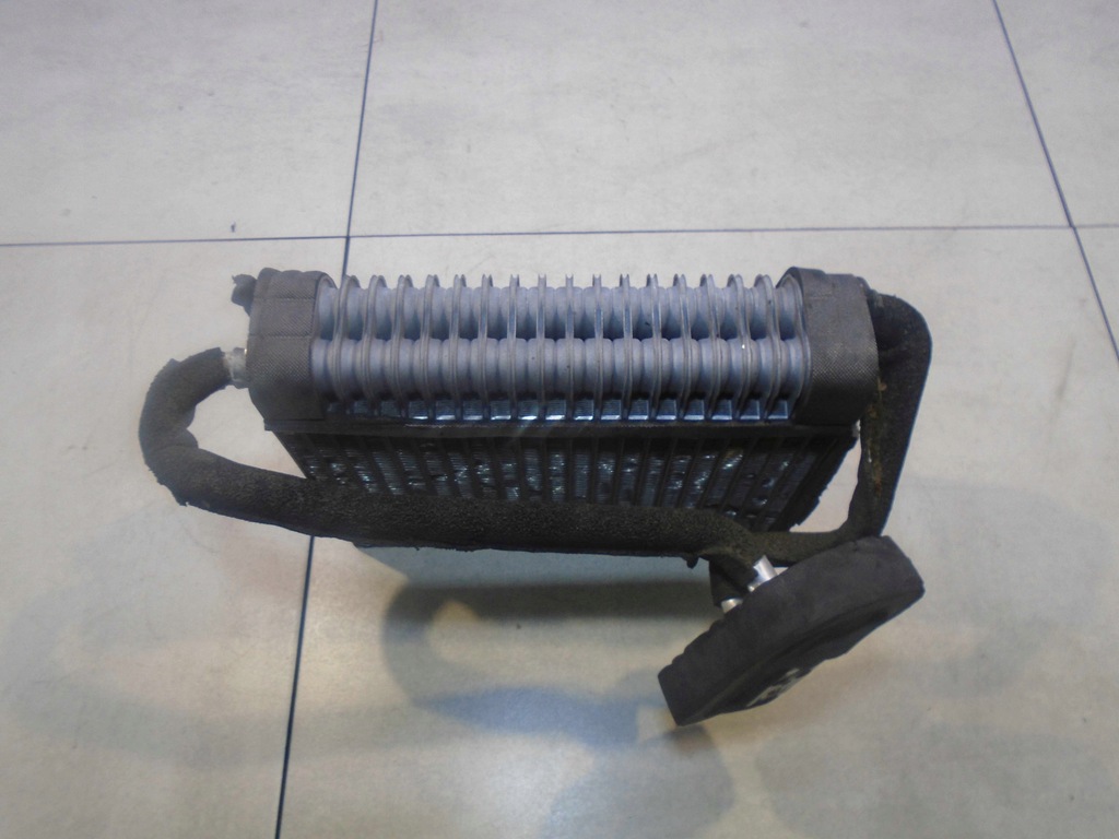 фото №7, Конденсатор радиатор кондиционера opel astra h 1.3d