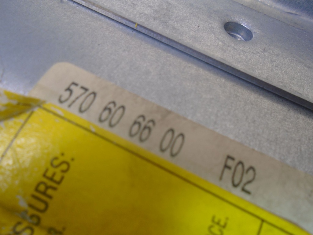 фото №5, Подушка безпеки подушка пасажира carisma lift 570606600