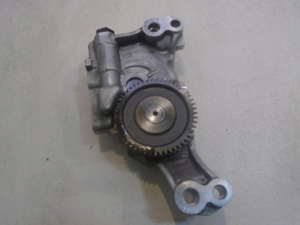 фото №4, Насос оливи mazda mpv 2.5 td