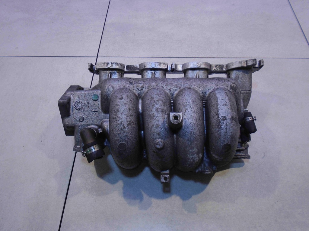 фото №1, Коллектор всасывающий volvo v40 2.0t 8627357