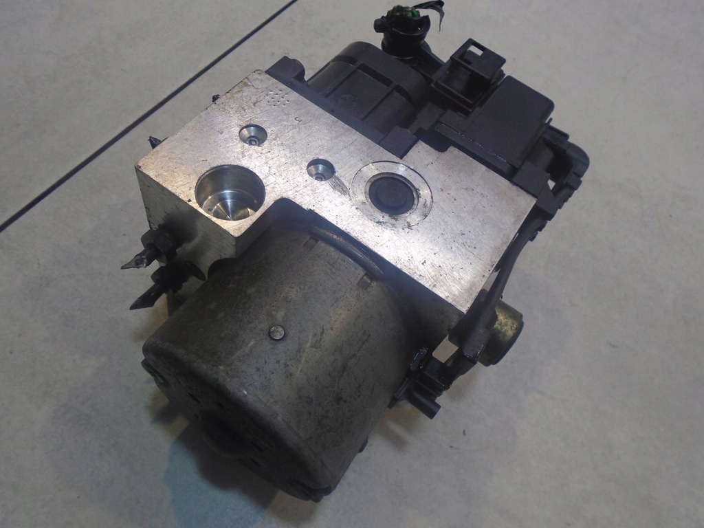 фото №7, Насос abs peugeot 406 3.0 v6 0273004172