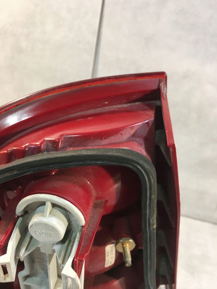 фото №6, Лампа правый задняя skoda fabia 1.4 mpi 6y6945096