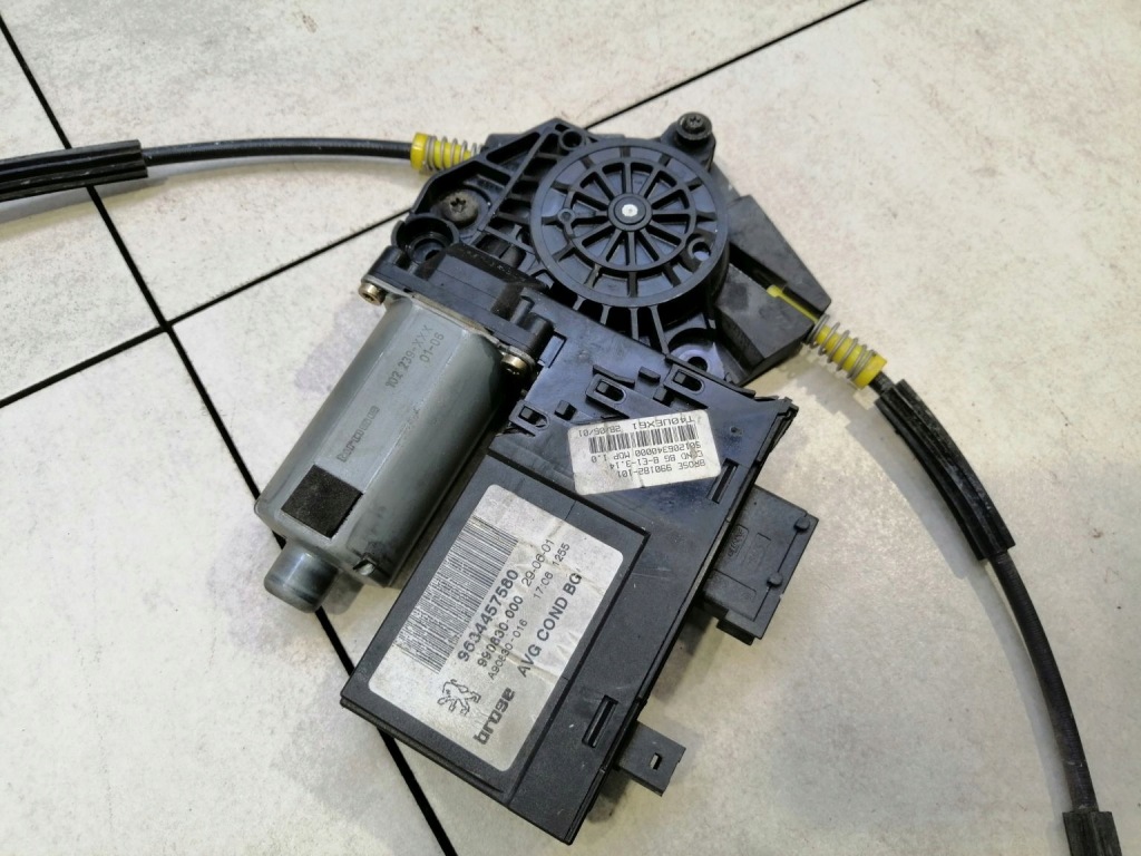 фото №7, Підйомник скло лівий перед peugeot 307 9634457580