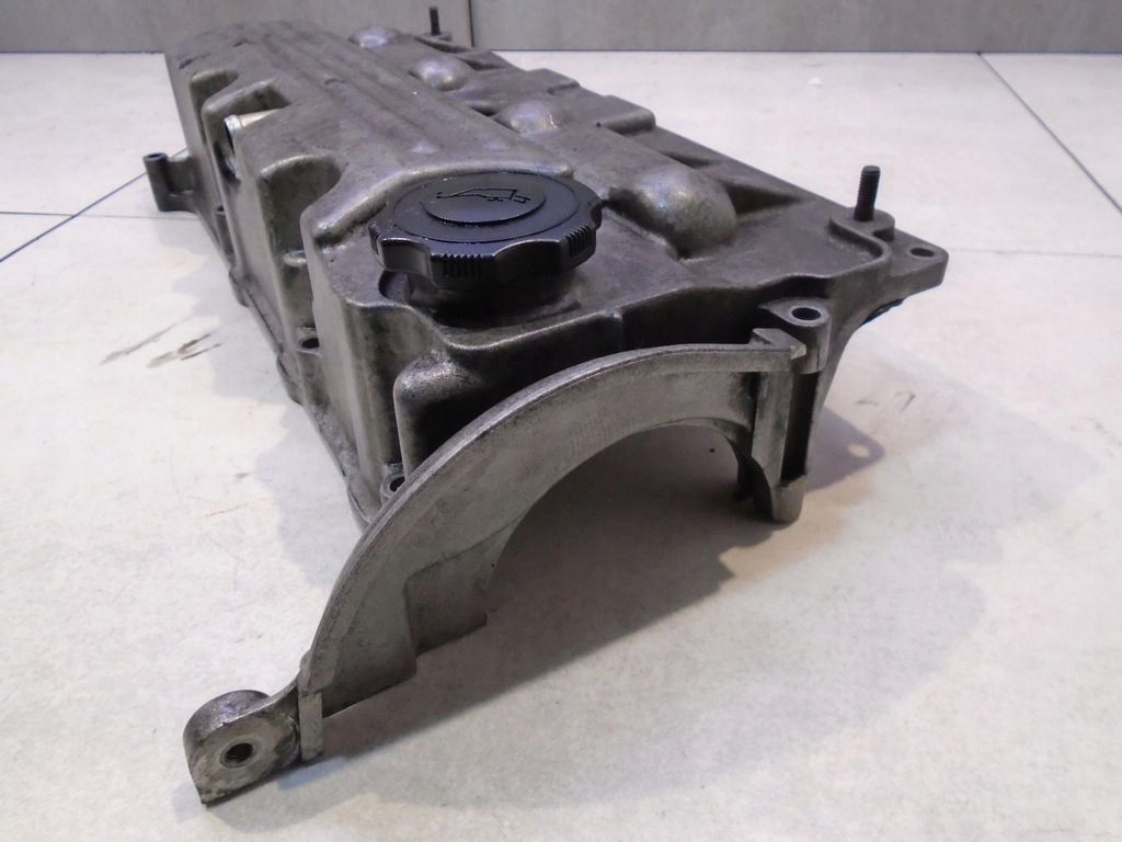 фото №4, Крышка клапанов mazda premacy i 2.0 ditd