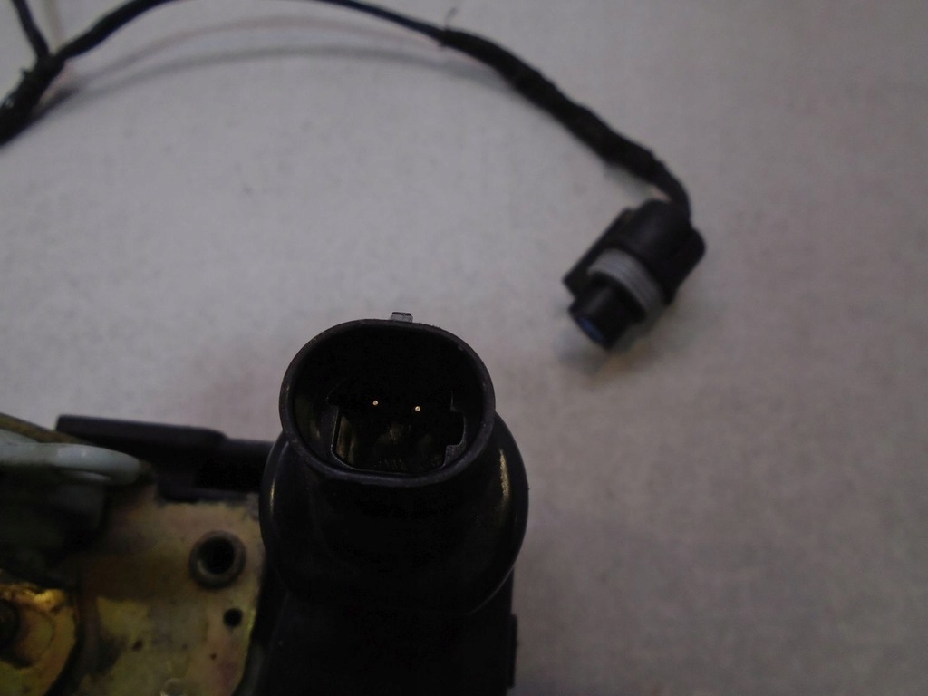 фото №4, Замок двері правий перед chrysler voyager iii