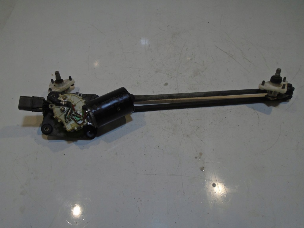 фото №1, Механизм дворник ford maverik i 2.4 b