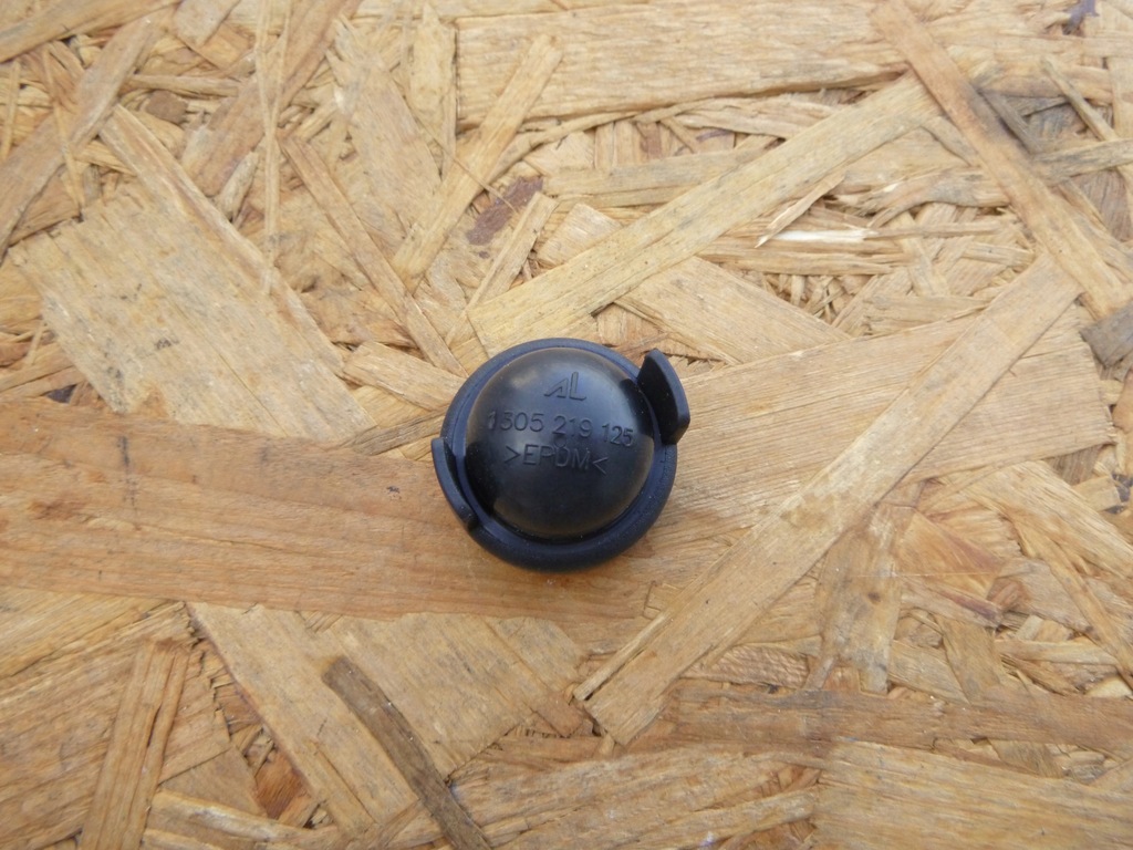 фото №1, Opel zafira b заглушка кришка лампи перед