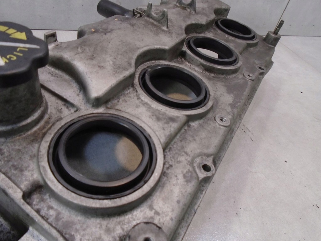 фото №3, Крышка клапанов mazda premacy i 2.0 ditd rf6c