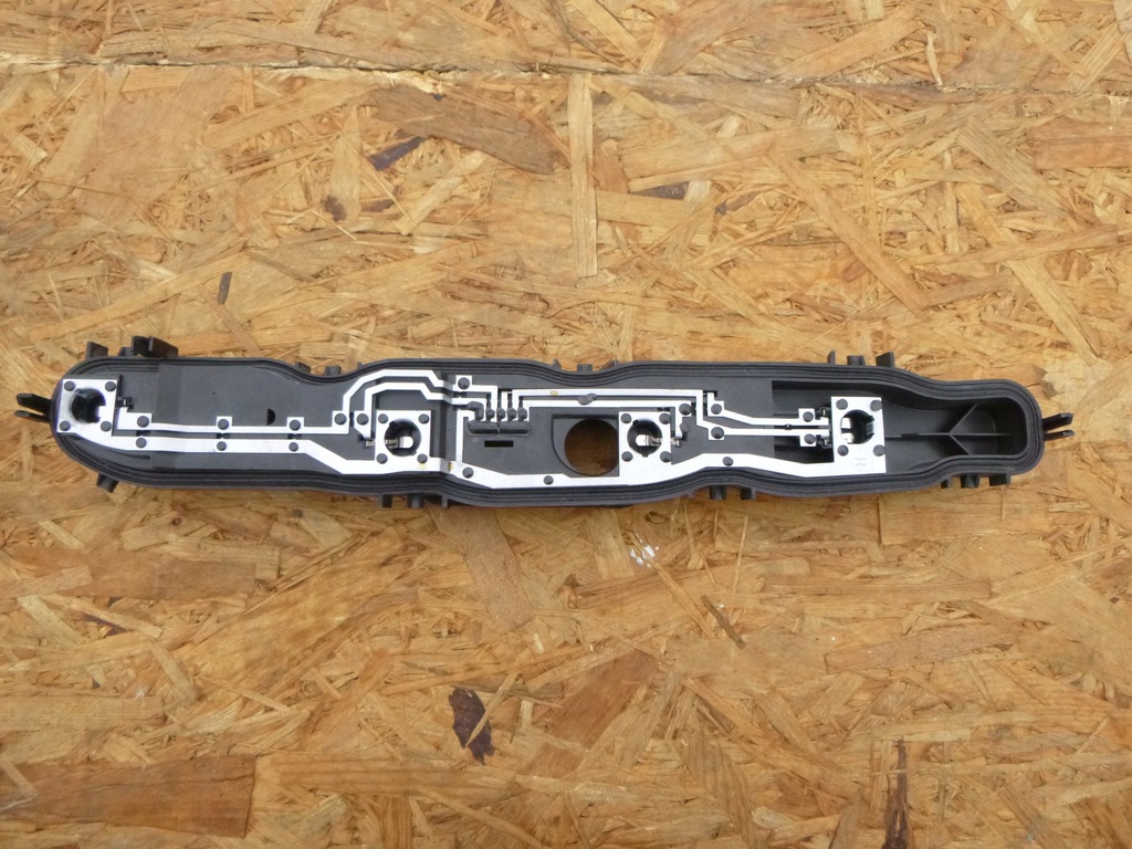 фото №1, Ford transit custom вкладиш цоколь лампи задня