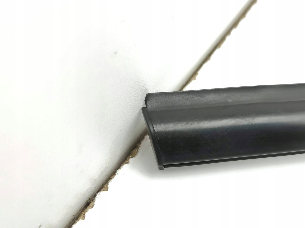 фото №16, Hyundai i20 bc3 bi3 2023 правая сторона накладки