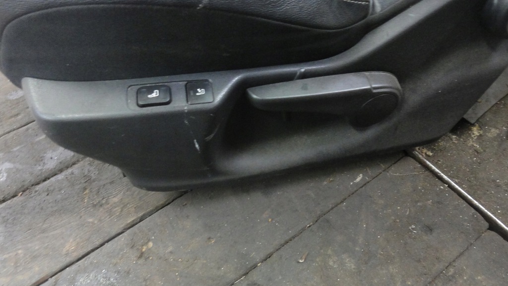 фото №11, Citroen ds4 12r сиденья перед заднее сиденье задняя полукожа