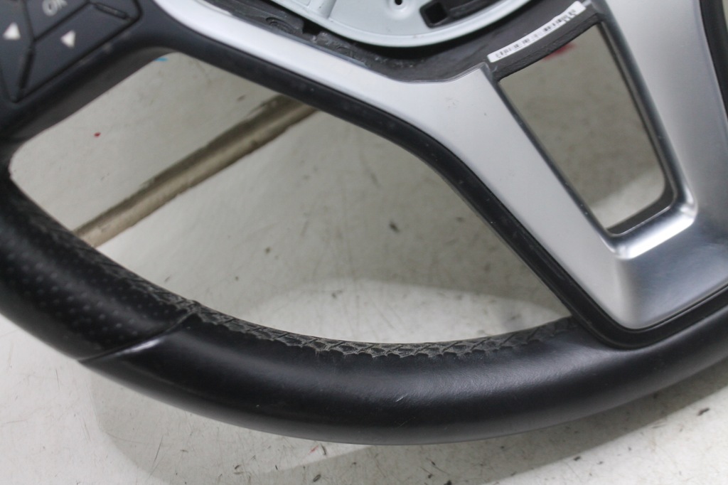 фото №7, Повітропровід шкіра multi czarna mercedes a-klasa w176 12-18 euro