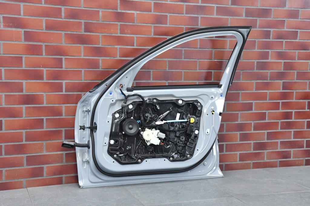 Дверь правое перед передние bmw 3 g20 g21 m3 g80 g81 c4p brooklyn grau с Разборки