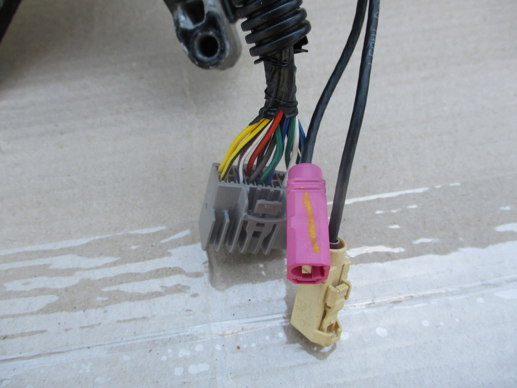 Дзеркало праве tesla s eu 15pin 17pin Недорого