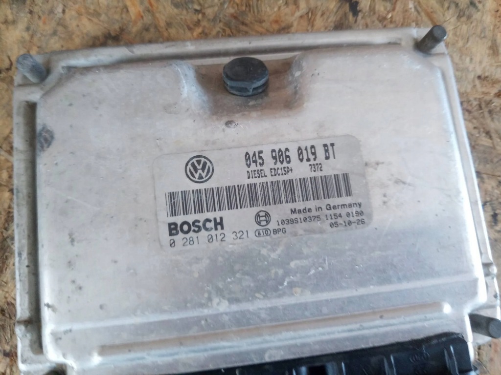 Блок керування двигуна seat ibiza 2 1.4tdi 045906019bt Зі Шроту