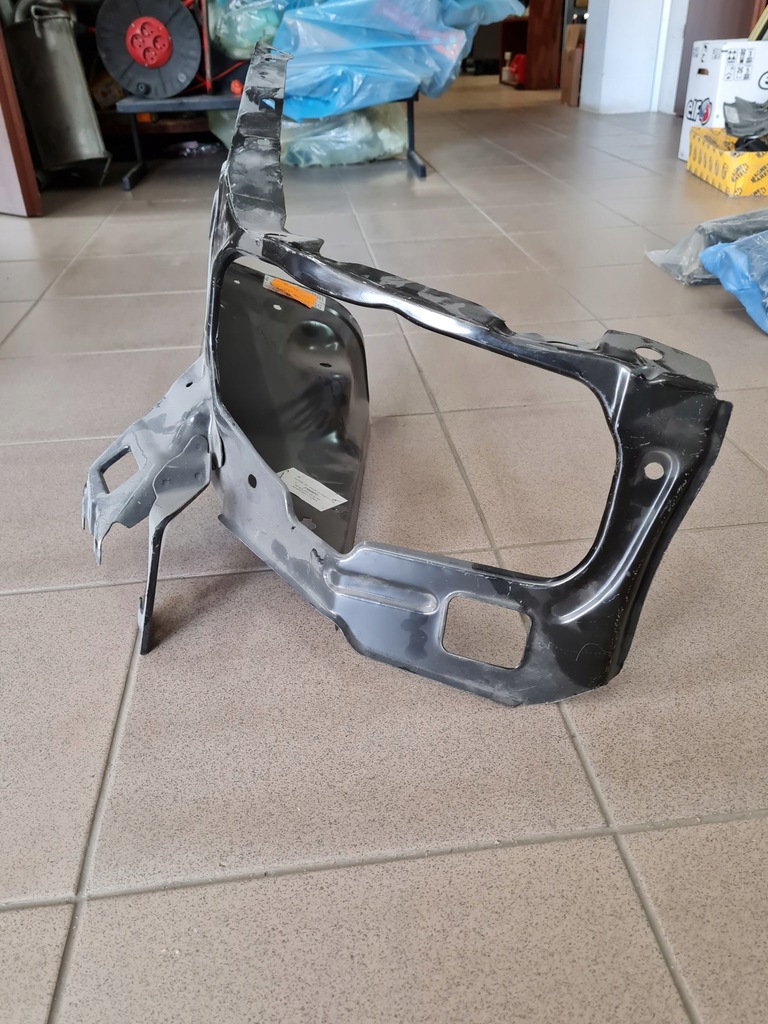 фото №1, Панель фари правий