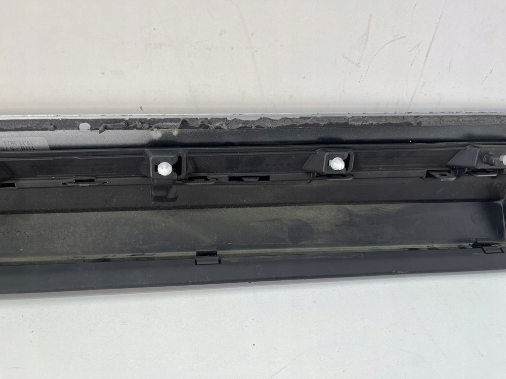 фото №8, Skoda enyaq 5la молдинг накладка дверь передняя правая 5la854940c