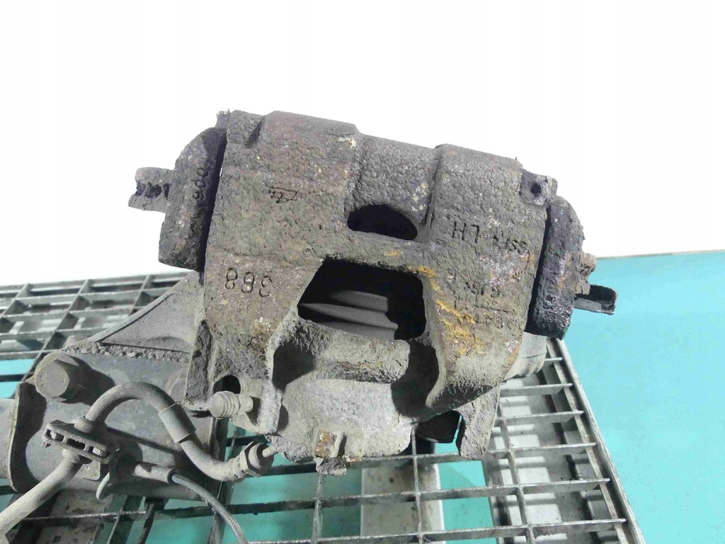 фото №2, Супорт перед лівий renault latitude 2.0 dci