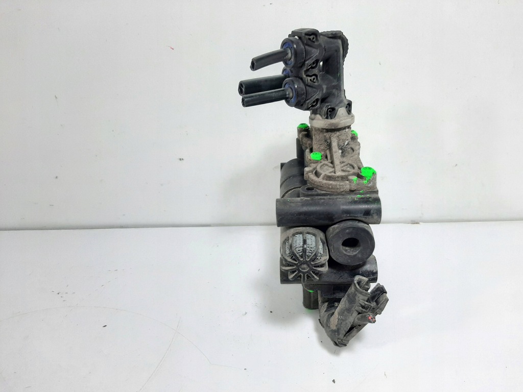 фото №8, Scania r410 euro6 poj 12742 302kw 14r клапан подушок ecas 1889796