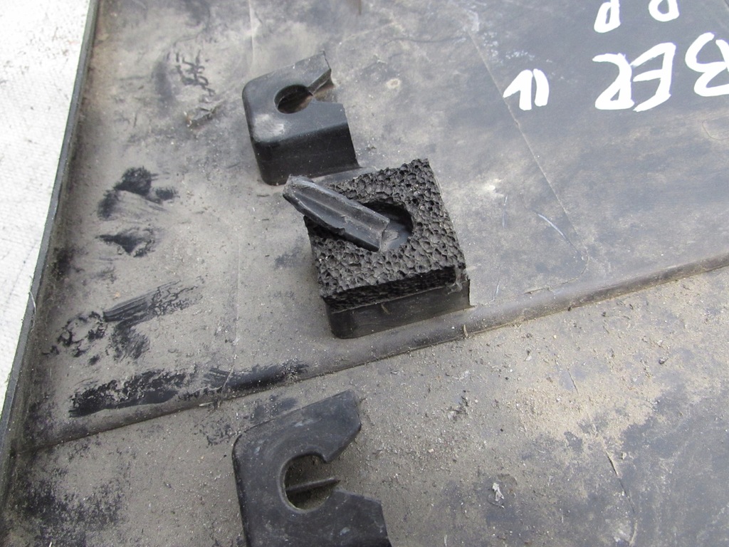 фото №9, Молдинг дверь правая перед berlingo rifter iv