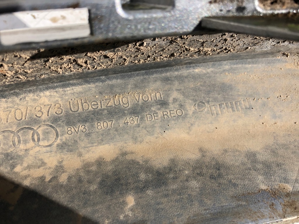 фото №8, Бампер перед передний audi a3 8v3 3d