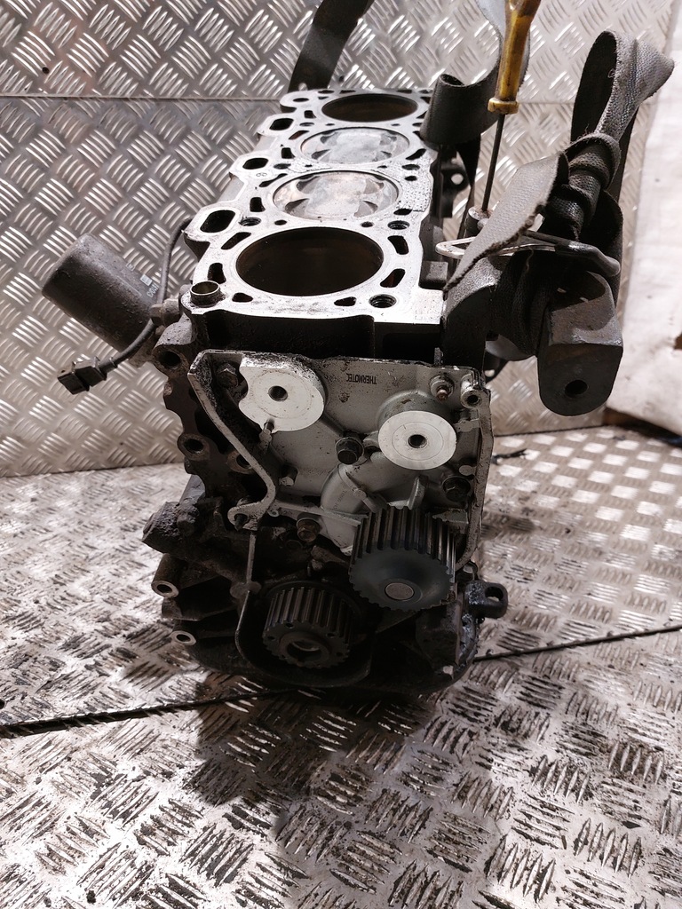 фото №10, Блок двигателя kia sportage i 2.0 16v 94kw