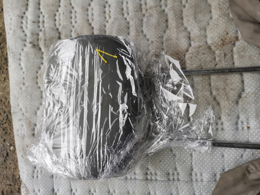 фото №6, Подголовник сиденье серая кожа mercedes w124 сиденье