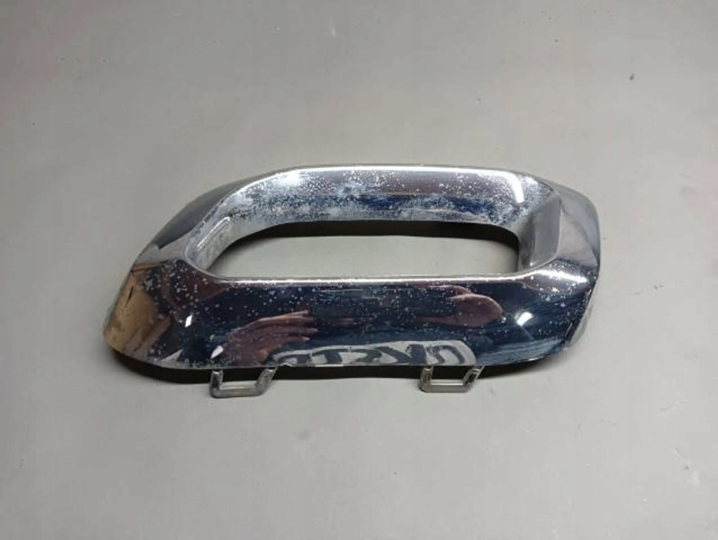 фото №1, M16 mercedes w167 хром бампера левый a1678856900