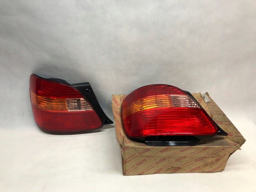 фото №1, Lexus gs ii 97-05 лампа лівий задня ліва задня nowa оригінальна