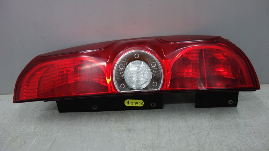 фото №1, Fiat doblo combo лампа задня права 00518106730