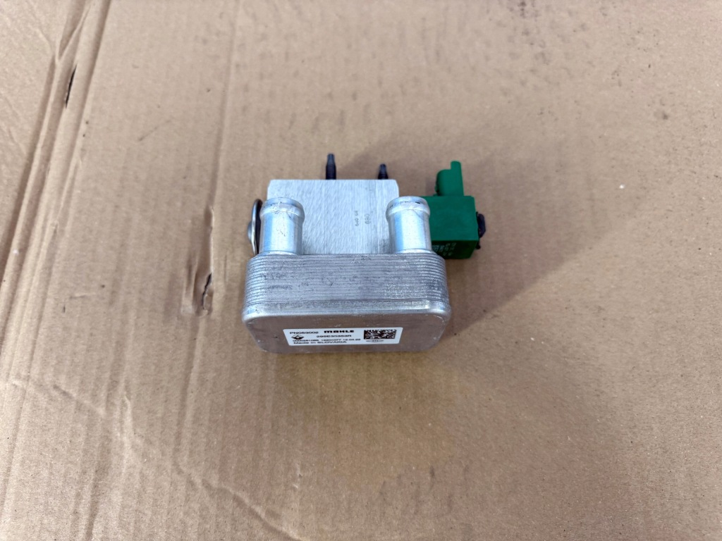 Купити Клапан кондиціонера renault captur 2 2 24r.