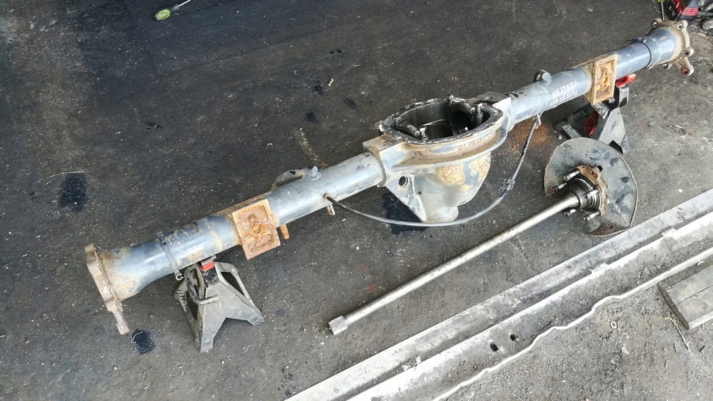 фото №4, Корпус мост балка моста iveco daily 35s 2011