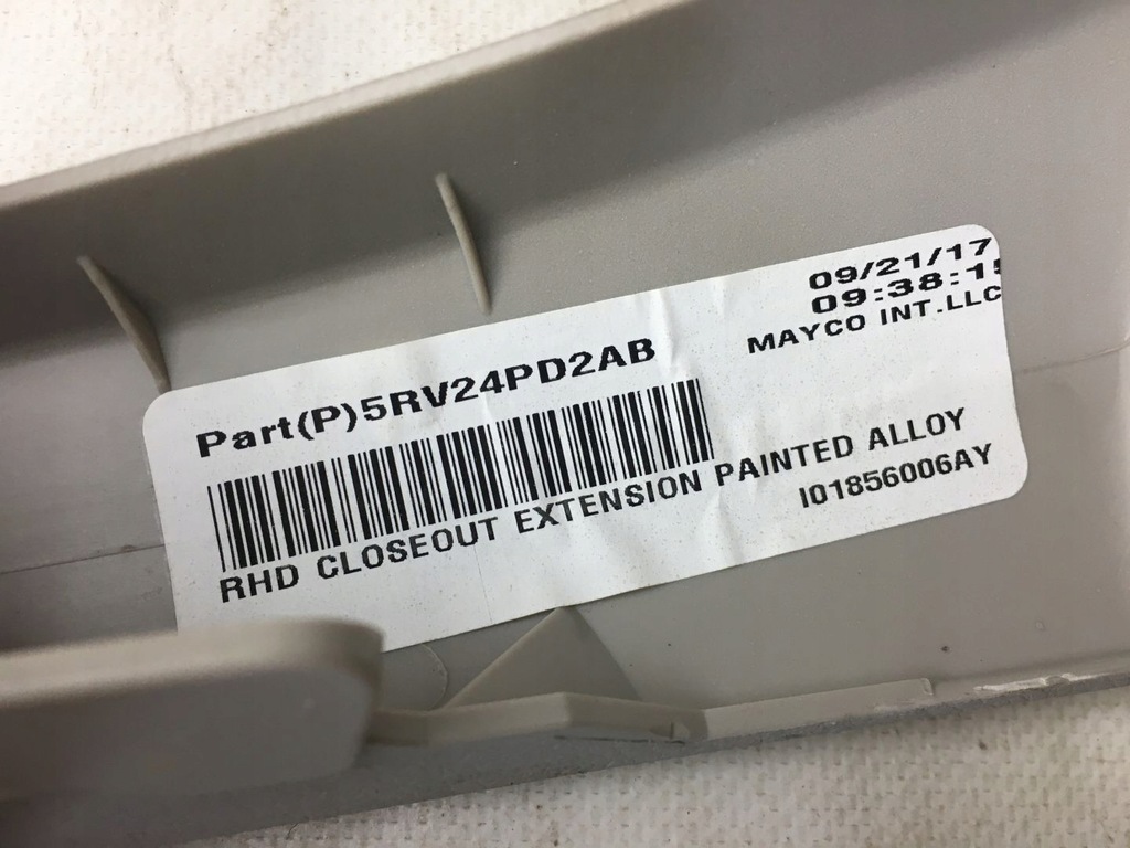 фото №8, Chrysler pacifica 17- защита панели консоли