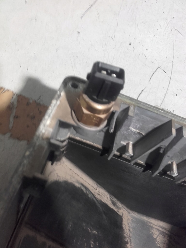 фото №5, Bmw 8 e31 вентиляція коробка електричний