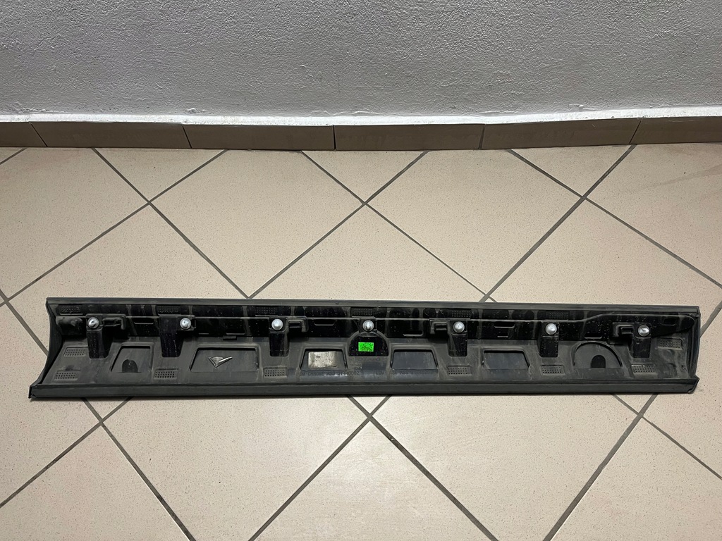 фото №14, Молдинг дверь левая передняя перед volvo xc60 xc-60 ii 2 17-