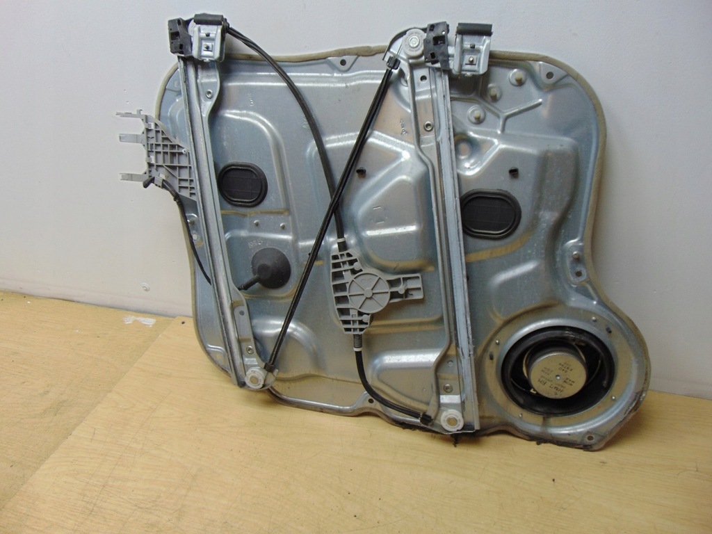 фото №10, Механизм стекло правый перед hyundai santa fe ii eu