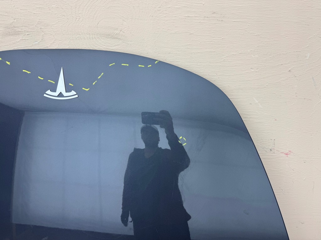 Tesla model 3 3 17r- капот крышка двигателя перед передняя в Украине